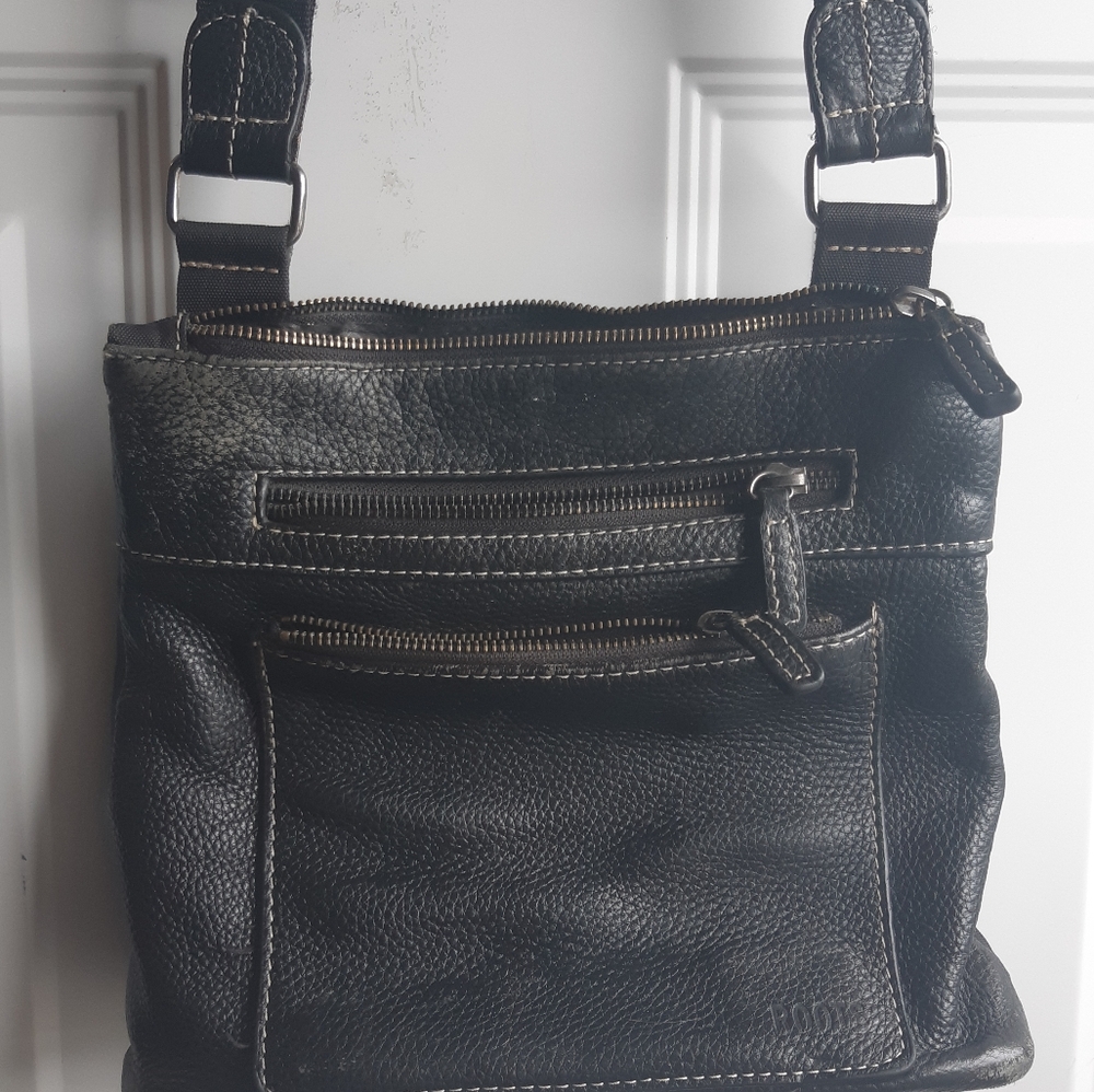 Roots Bag - Picture 11 of 12